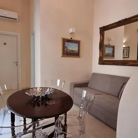 Ferdinando Apartment Caserta